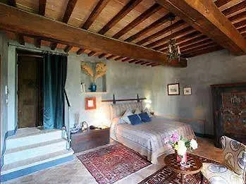 Tenuta Di Canonica Otel