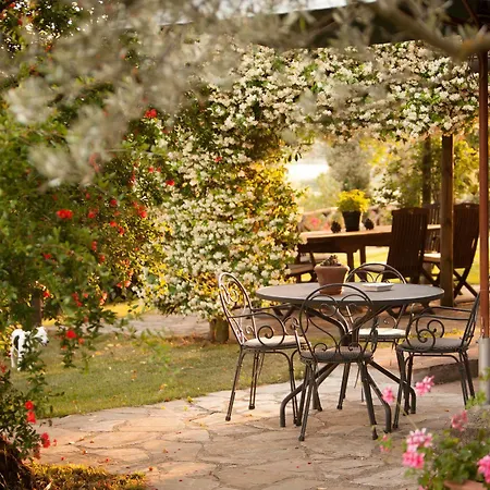 Hotel Tenuta Di Canonica 3*