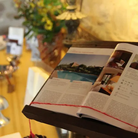 Hotel Tenuta Di Canonica 3*
