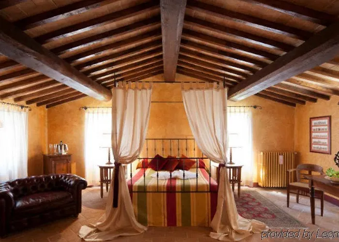 Tenuta Di Canonica טודי