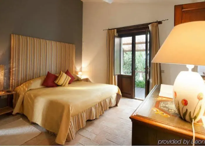 Tenuta Di Canonica Hotel 3*