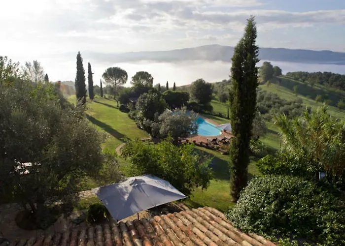 Tenuta Di Canonica 3*