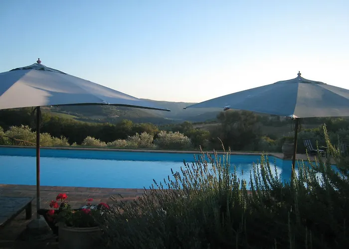 Tenuta Di Canonica מלון